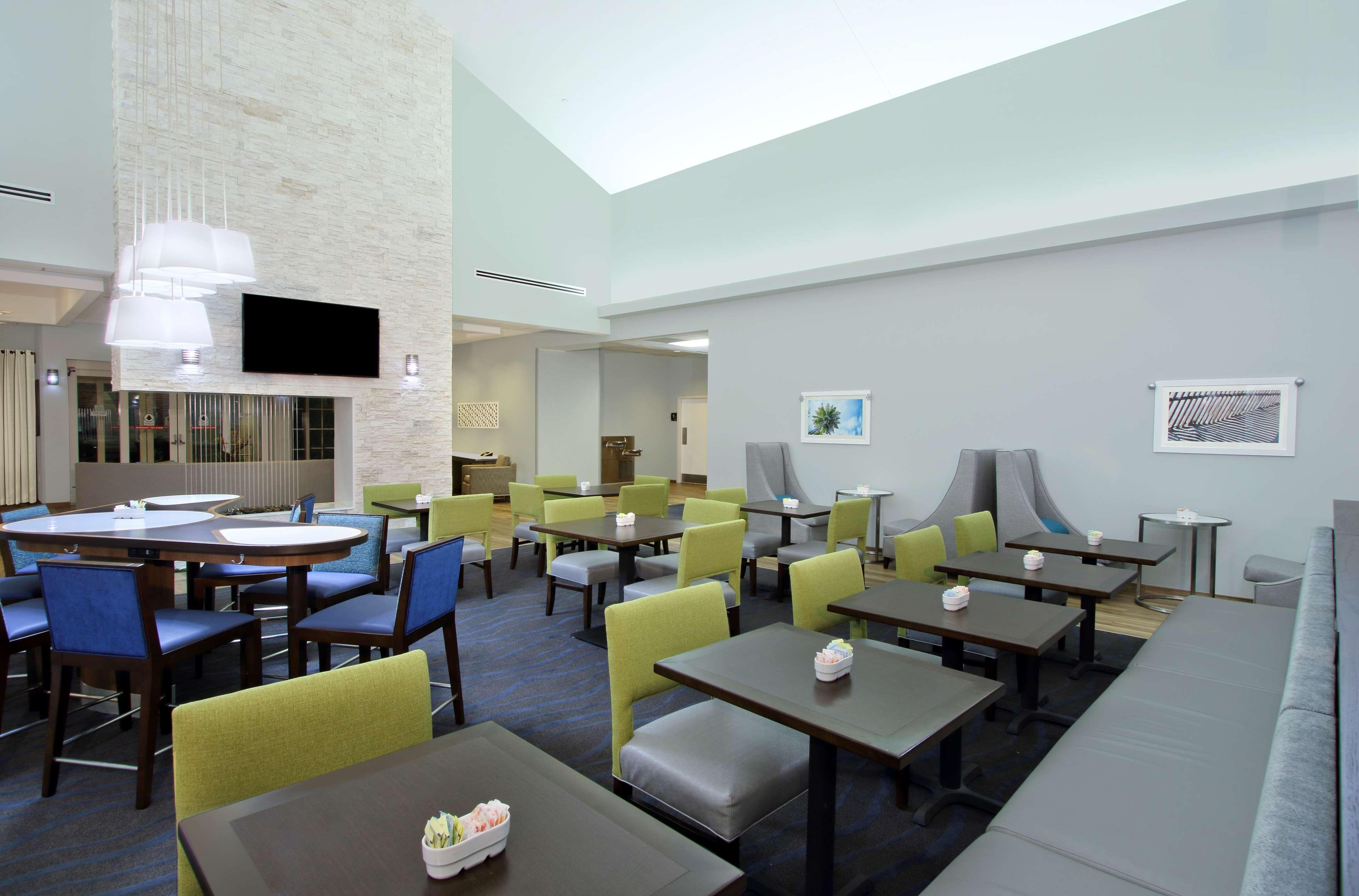 Homewood Suites By Hilton Miami - Airport West Miami Springs Εξωτερικό φωτογραφία