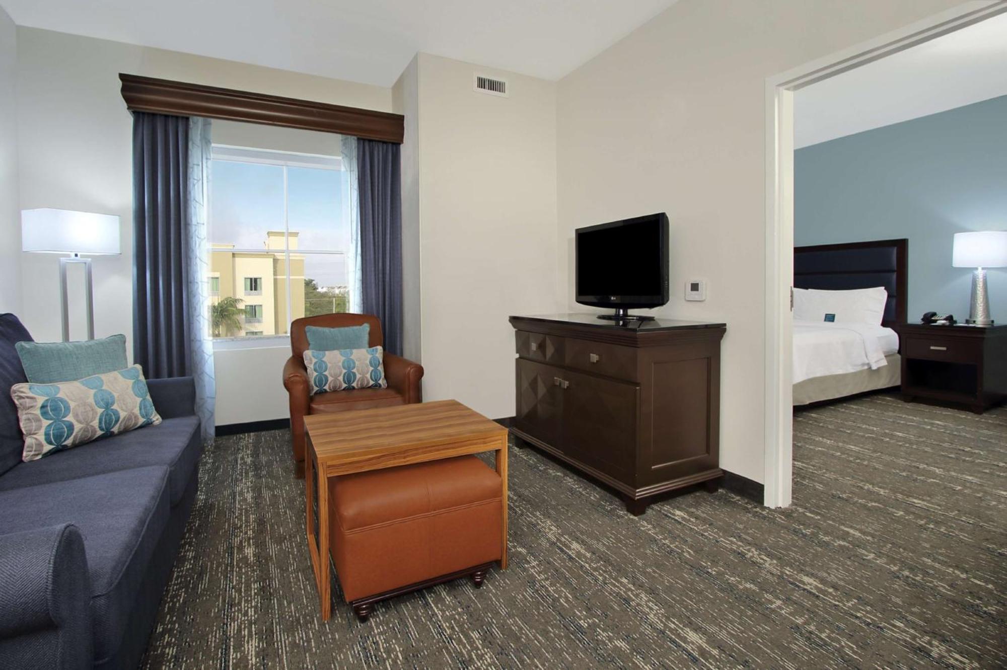 Homewood Suites By Hilton Miami - Airport West Miami Springs Εξωτερικό φωτογραφία