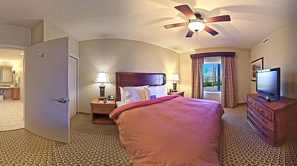 Homewood Suites By Hilton Miami - Airport West Miami Springs Εξωτερικό φωτογραφία